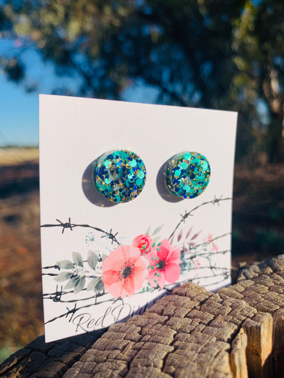 Resin Studs #031